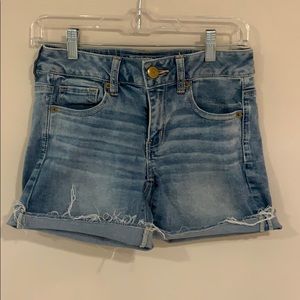 AMERICAN EAGLE midi super stretch shorts